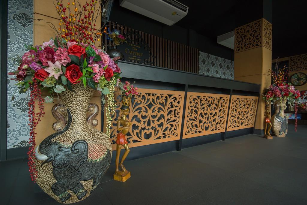 The Corner Hotel (Adults Only) Chiang Rai Exterior foto