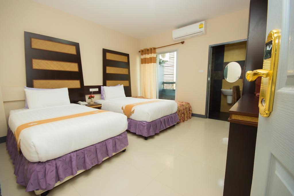 The Corner Hotel (Adults Only) Chiang Rai Exterior foto